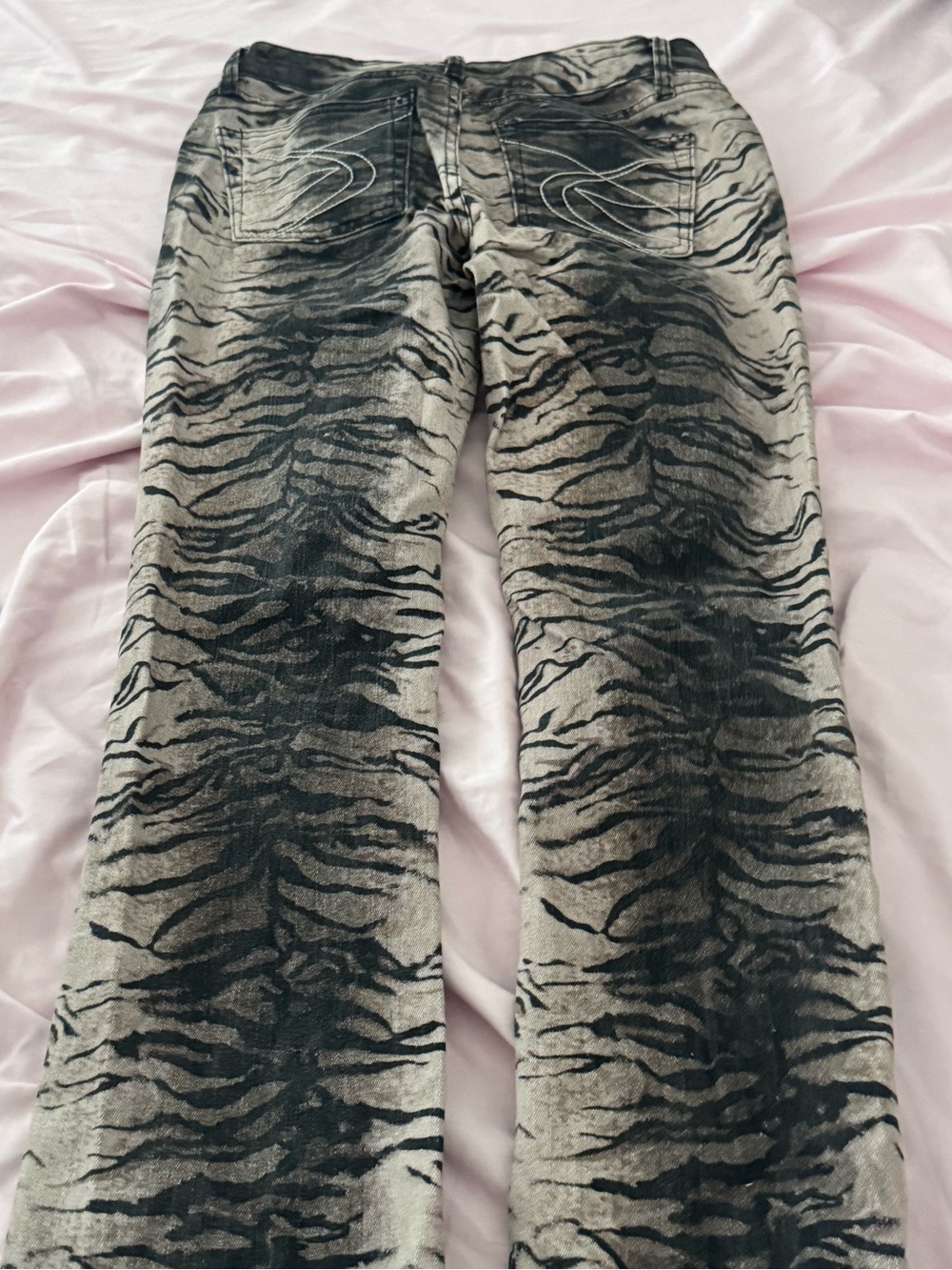 Jaded London Gray Tiger-Print Flared Jeans - Picture 3 of 3